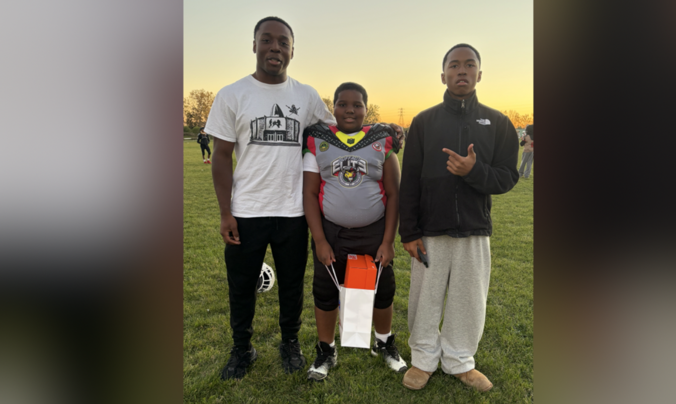 'We wanted to give back': Buffalo brothers launch nonprofit to help young athletes get sports equipment — Poughkeepsie Schools news